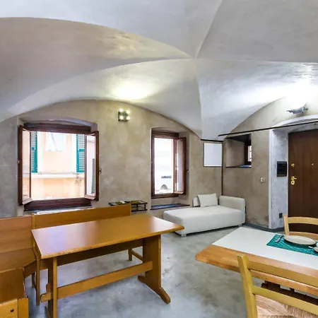 Apartment Lovingenoa Wood Passion Genoa