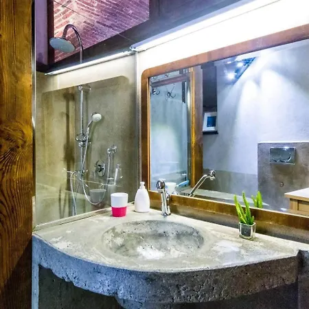 Apartment Lovingenoa Wood Passion Genoa